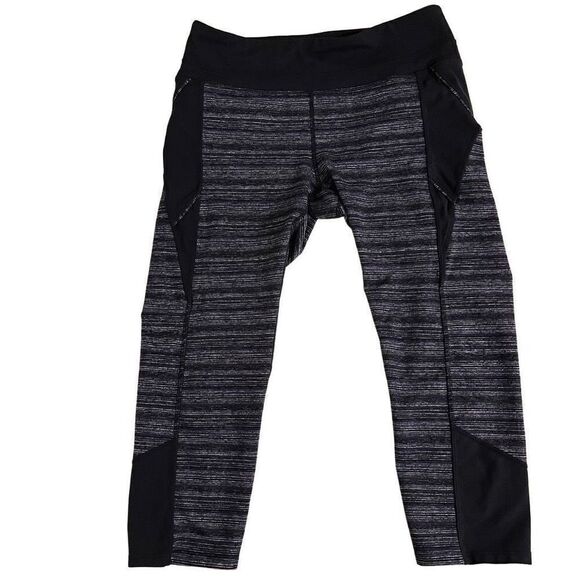 Athleta Black & Purple Capri Leggings Size M - Picture 3 of 6